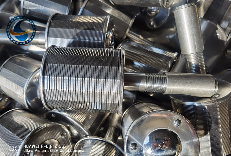 SS316L OD 70mm Wedge Wire Screen Nozzles Untuk Resin Filter
