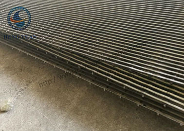 Pelat Wire Mesh V Wedge Profesional / Johnson Screen Mesh 3 * 4,6 Mm Batang Pendukung